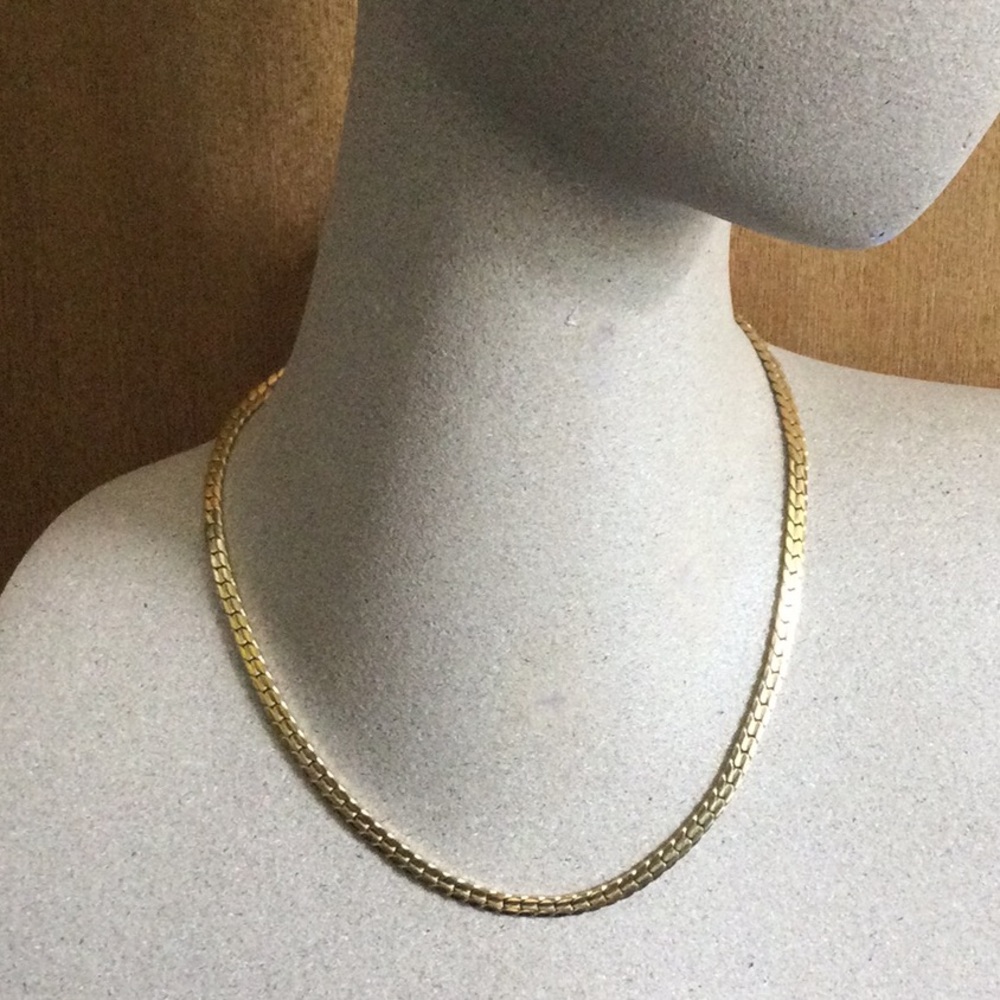 Vintage “VEN” Classic Gold  Necklace